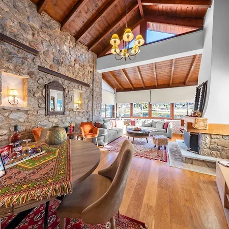 Villa Le Mont - Your Private Mountain Retreat